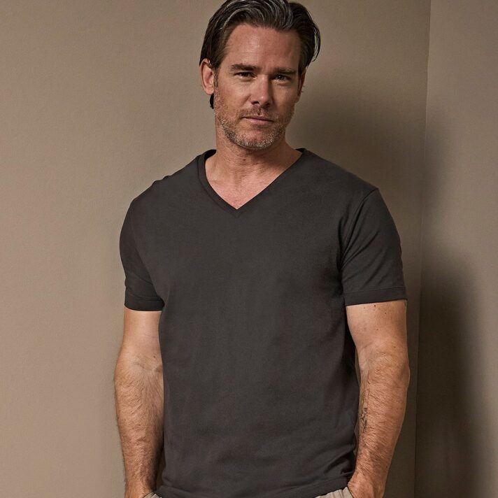 T-shirt Sof tendance à col en v (8006) 195gr/m2